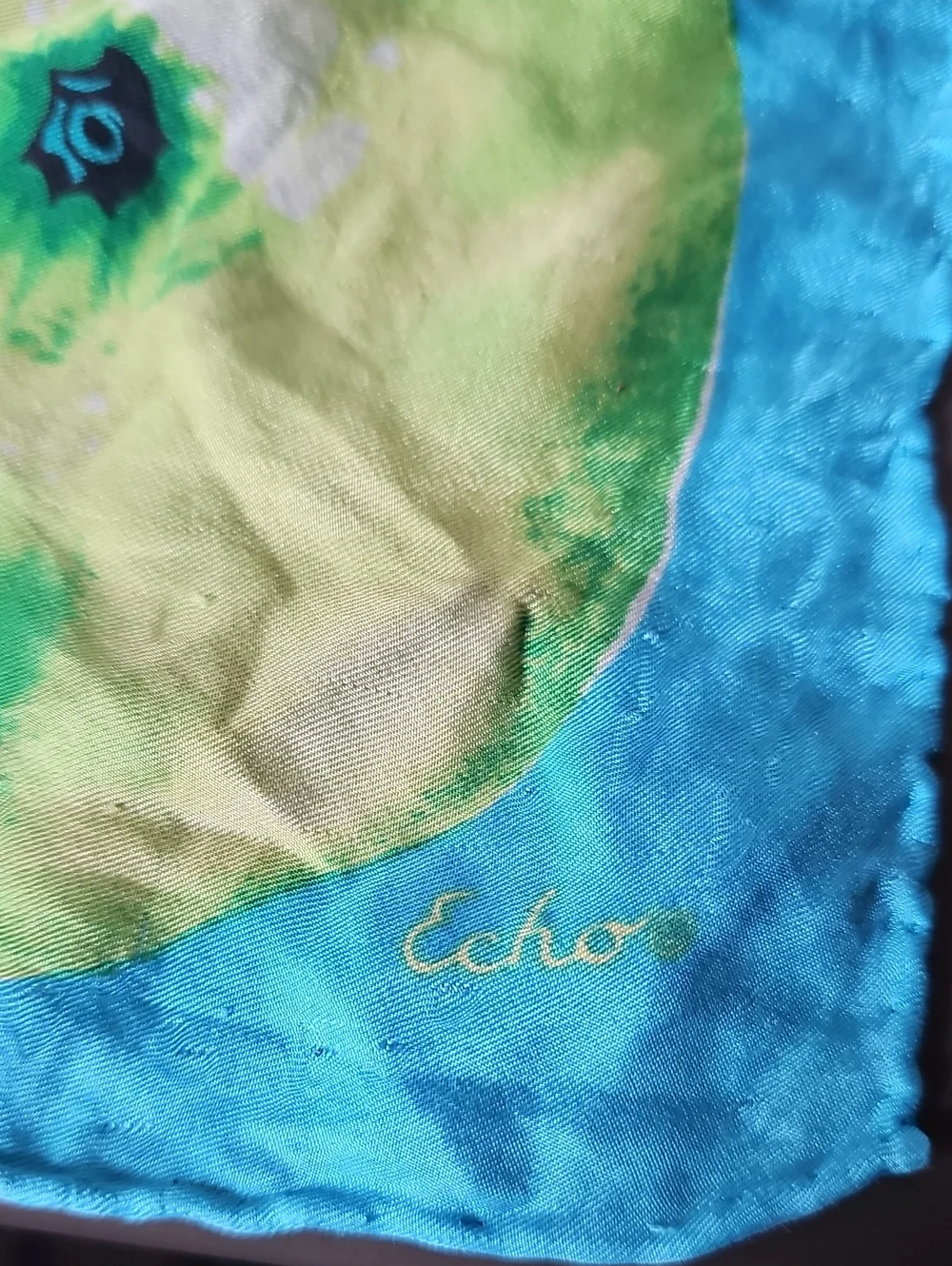 Vintage Echo 20x20 Silk Lime Scarf